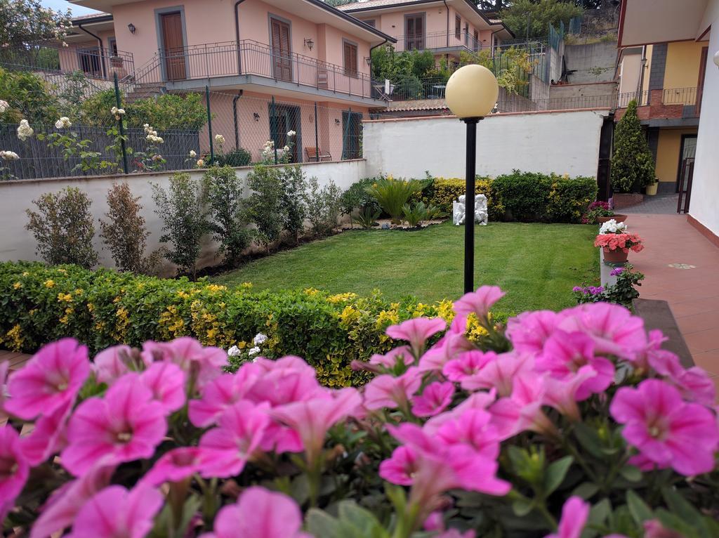 Casa Vacanze Volpe Dell'Etna Nicolosi Ngoại thất bức ảnh